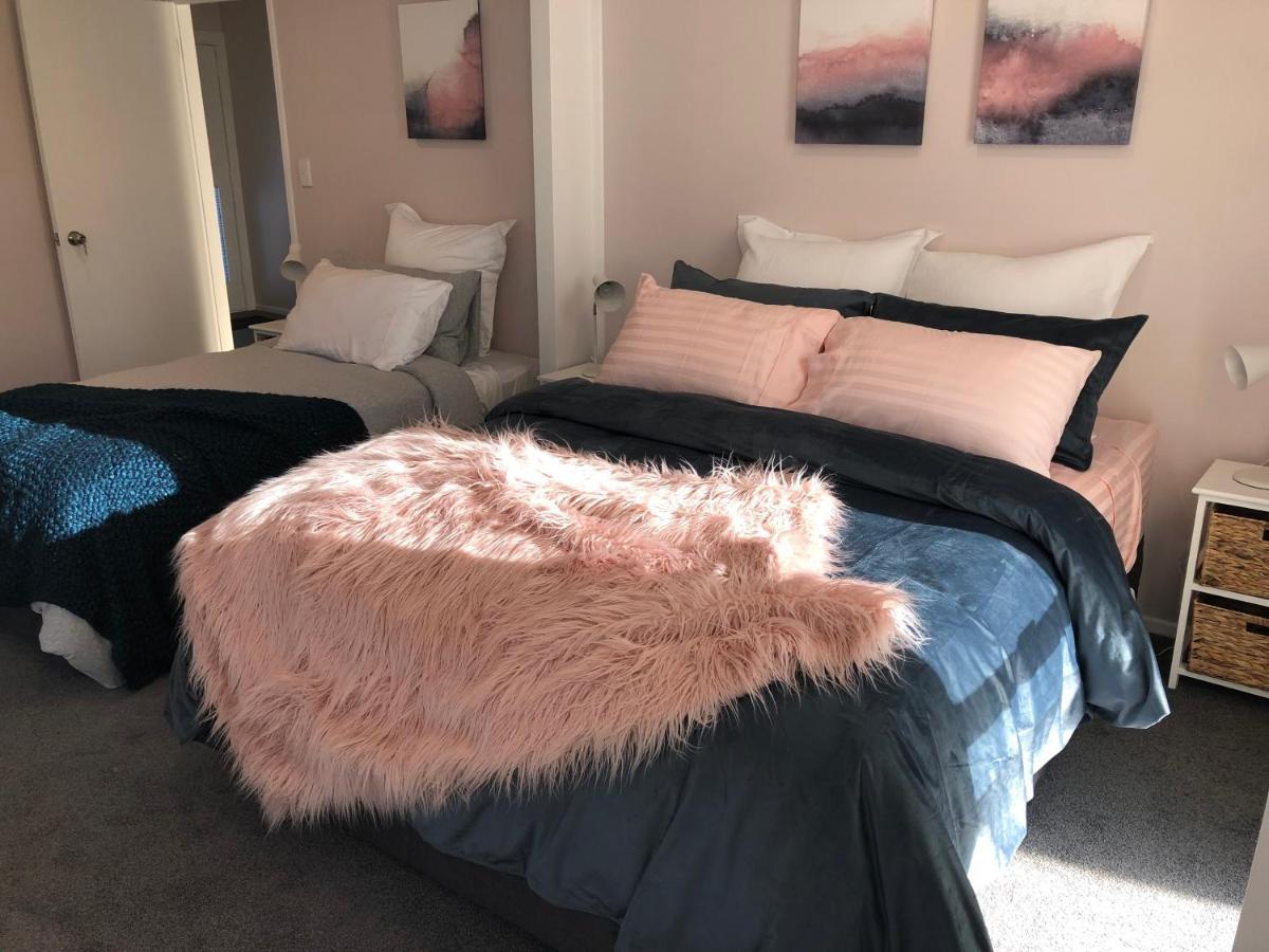Allie'S Hill Top Haven Bed & Breakfast Whanganui Extérieur photo